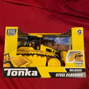 BRAND NEW Tonka Steel Classics Bulldozer Yellow